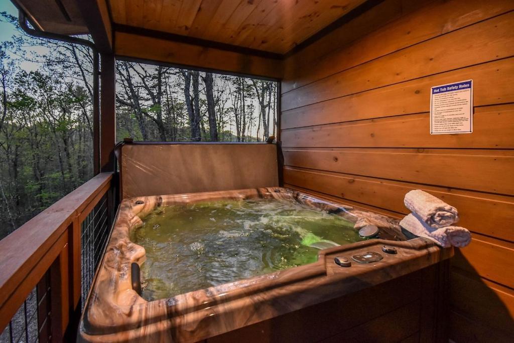 Nordic Mountain Modern Lodge - Family Friendly Luxury Cabin In Walden'S Ridge Sevierville Bagian luar foto